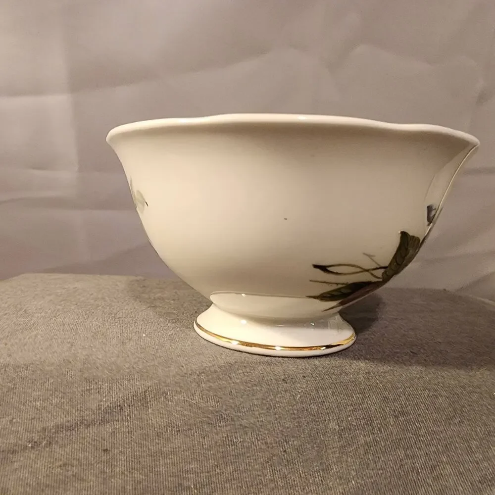 Royal Grafton Fine Bone China Floral Teacup made in England blue pansies